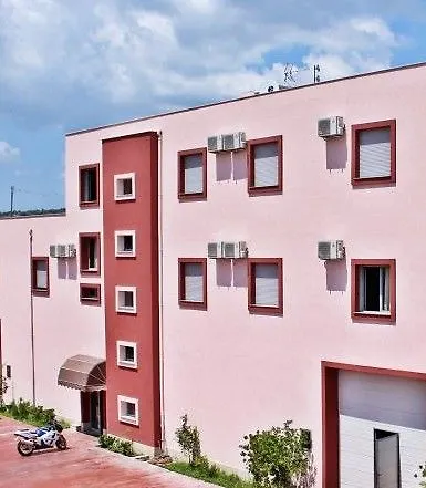 Aurelis Hotel Bërxull