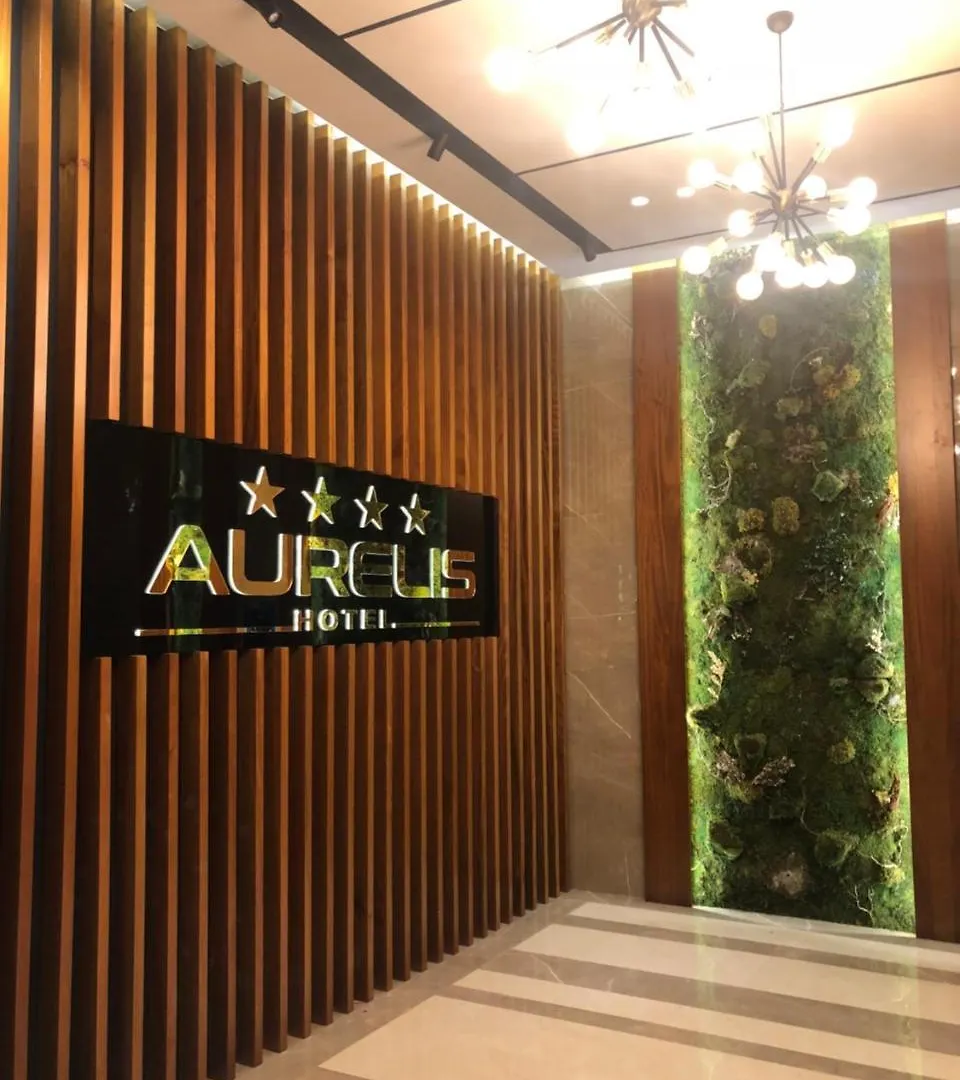Aurelis Hotel Bërxull 4*,
